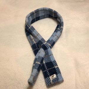 Adjustable dog scarf